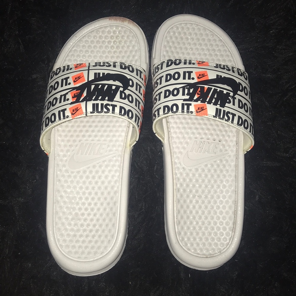 Nike slides , Worn 4-6 times , Great condition